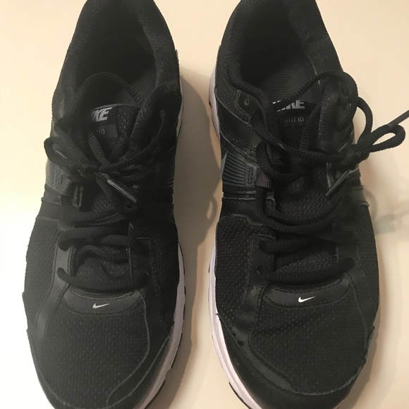 Nike | Shoes | Mens Nike Reslon Running Shoe | Poshmark